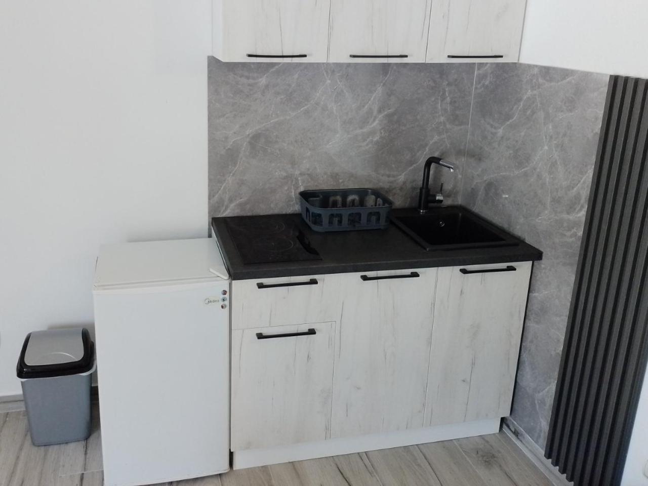 Apartments Grubor Budva Luaran gambar