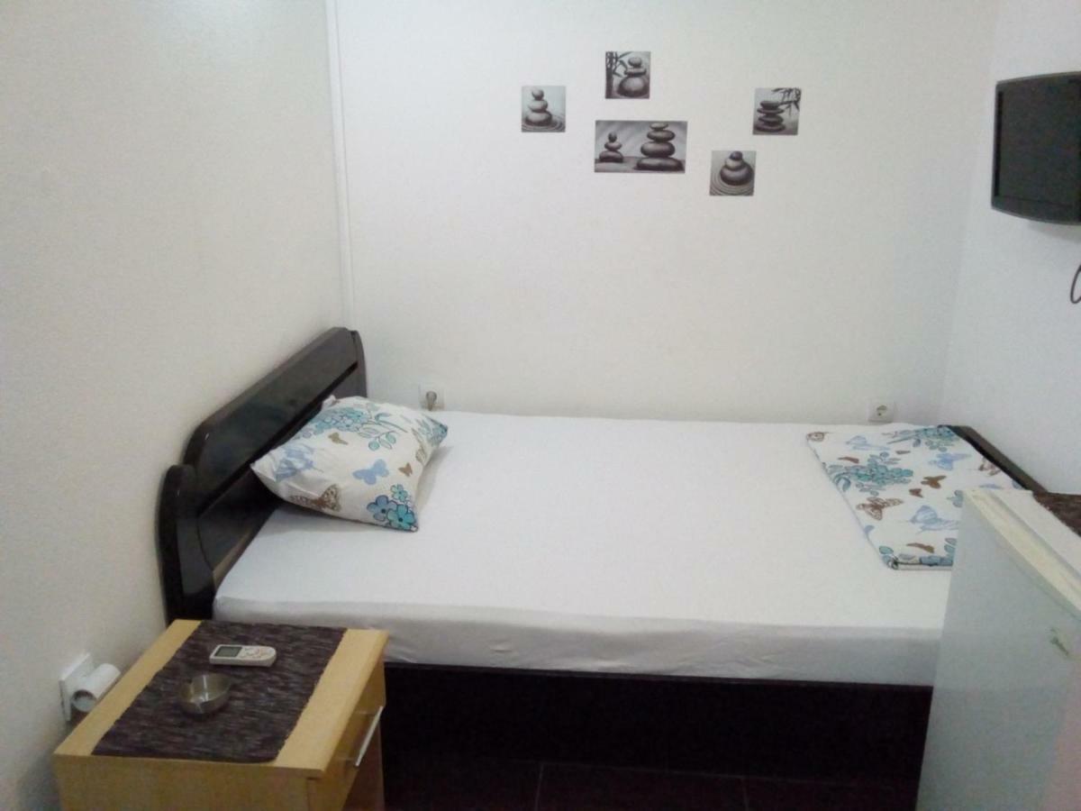 Apartments Grubor Budva Luaran gambar